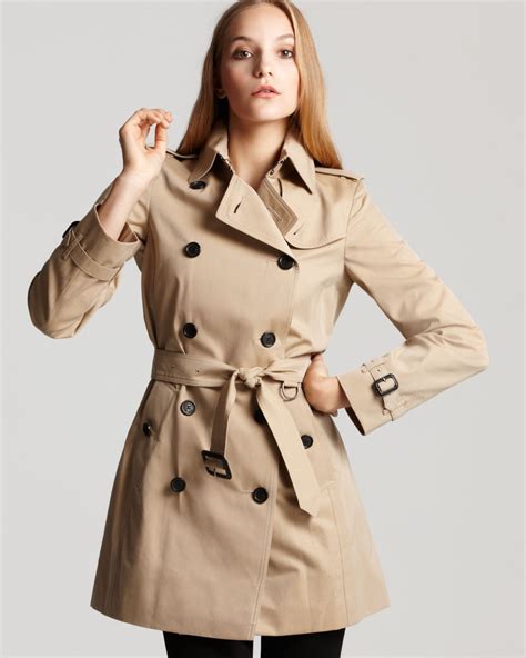 trenchcoat dame burberry|burberry trenchcoat women.